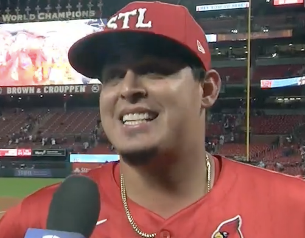 St. Louis Cardinals catcher Yohel Pozo hot a home run for his son and the kids at Mercy Children’s Hospital in St. Louis
