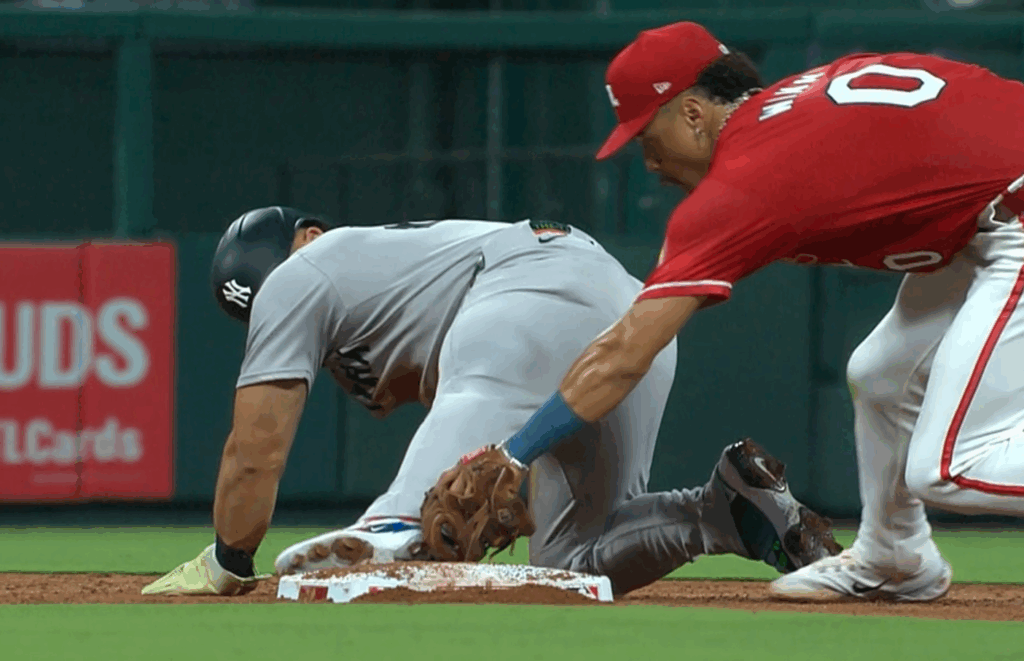 Masyn Winn - 4 - Redbird Report Masyn Winn Brilliant Defensive Play Tags out Jasson Dominguez