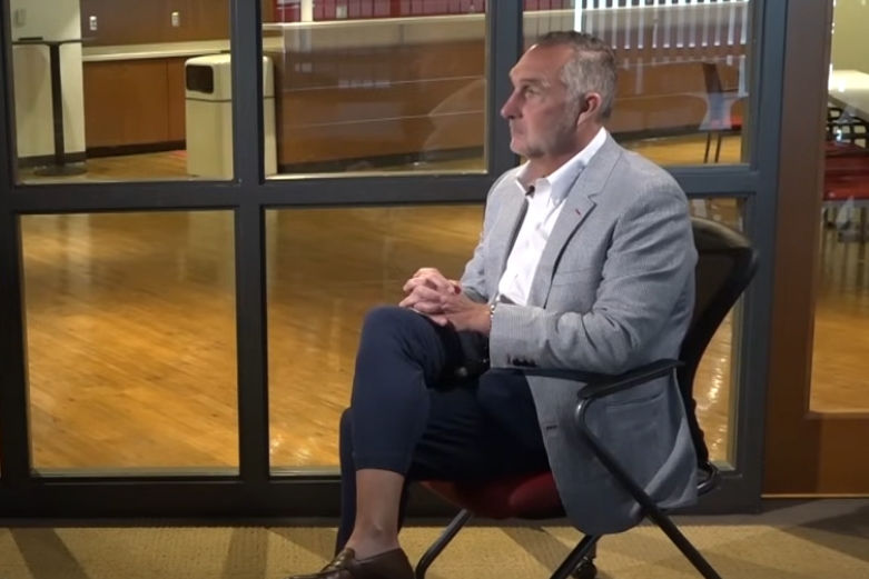 Mozeliak - 8 - Redbird Report I, for one, would like to volunteer my time to help this man, John Mozeliak, pack up his office.