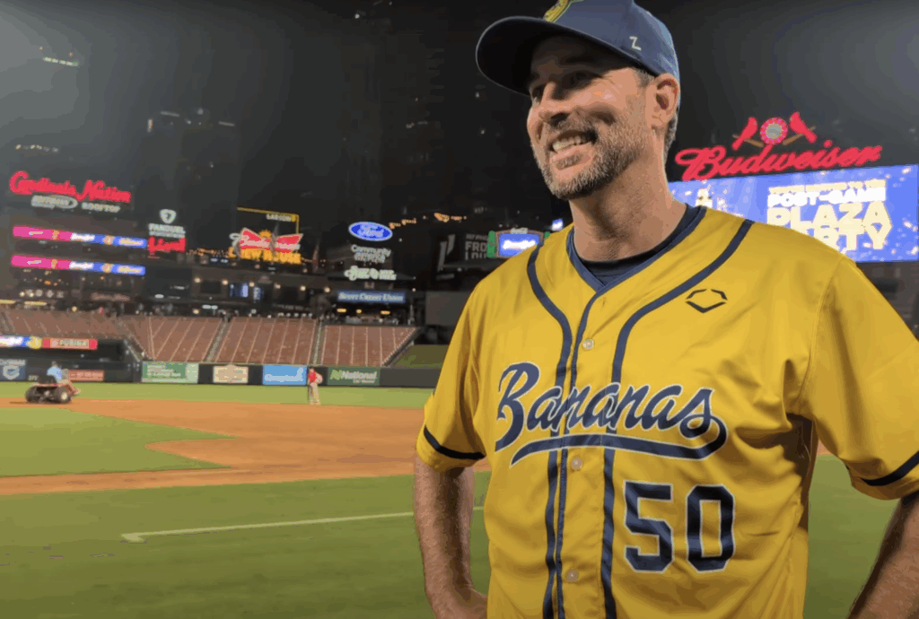 Wainwright - Bananas - 2 - Redbird Report Adam Wainwright came out of retirement for the Savannah Bananas